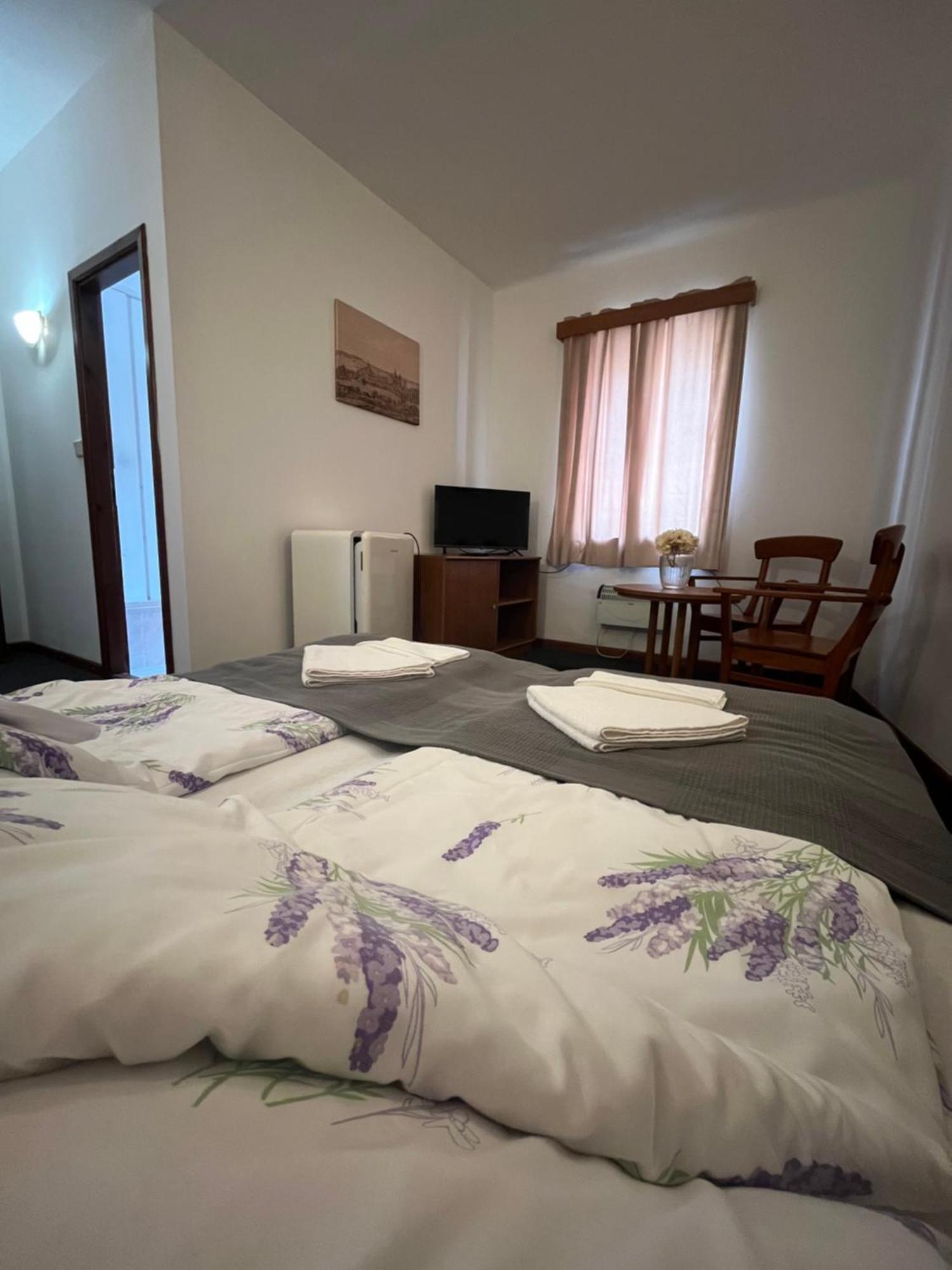 Apartmany Baroko Broumov Exterior photo